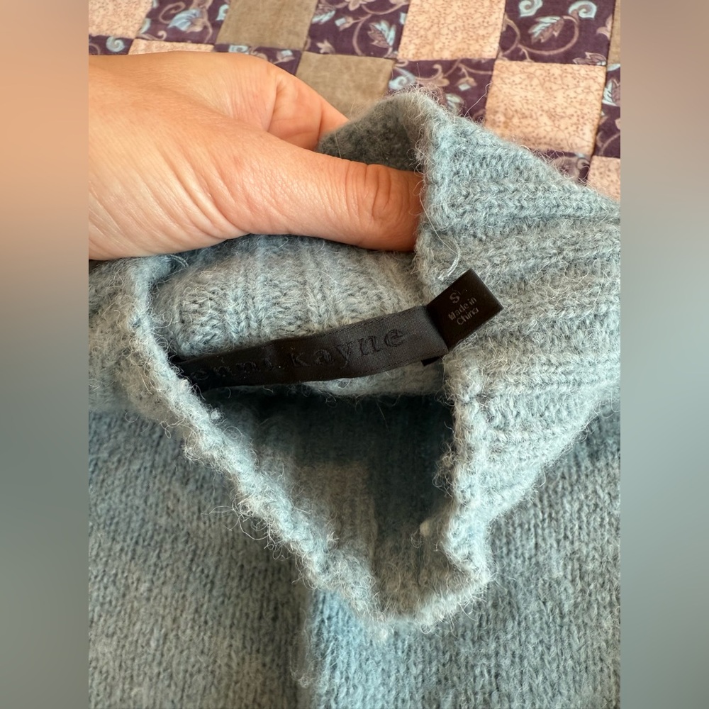 Jenni Kayne Alpaca Mockneck Pullover in Vintage Blue - Picture 10 of 11